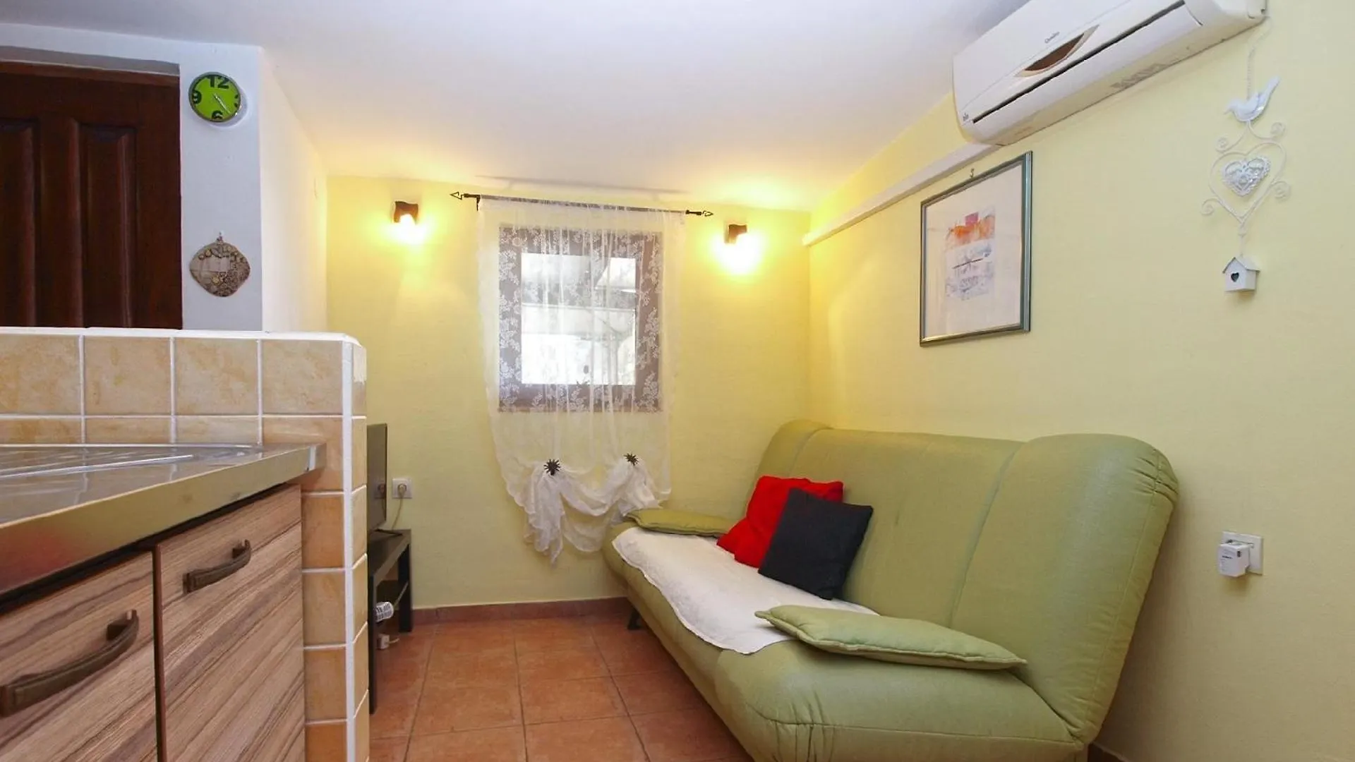 Ferienwohnung Fuer 3 Personen Ca 34 Qm In Banjole, Istrien Istrische Riviera Banjole