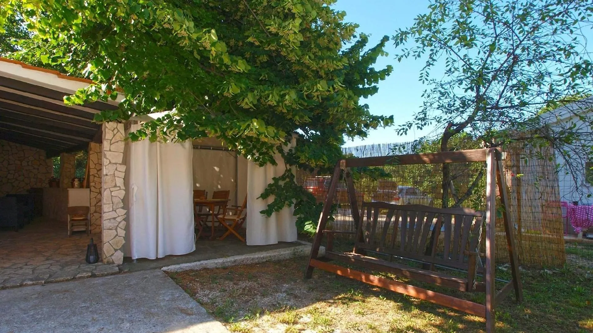 Apartment Ferienwohnung Fuer 3 Personen Ca 34 Qm In Banjole, Istrien Istrische Riviera